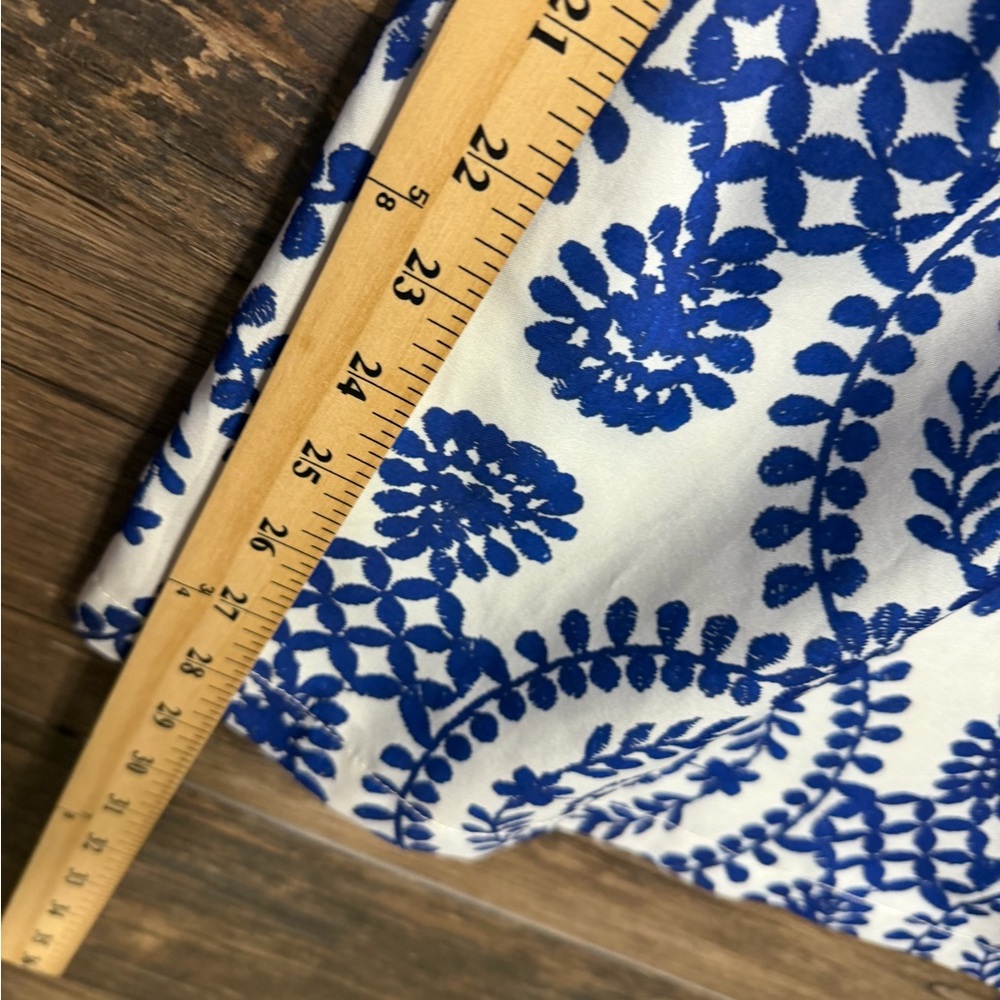 SHEIN White Wide Leg Pants with Royal Blue Circular Print - Picture 7 of 9